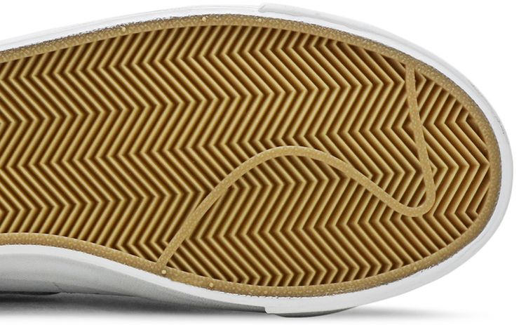 Nike Blazer Low LX Barely Grey