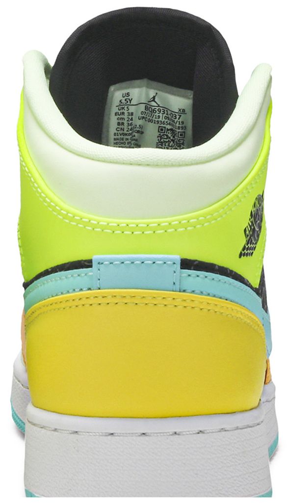 Air Jordan 1 Mid SE GS Clover