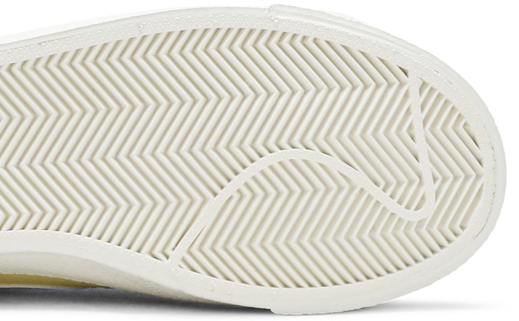 Nike Wmns Blazer Mid 77 Bicycle Yellow