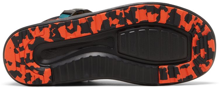 New Balance CRVN MOC Mid Yellow