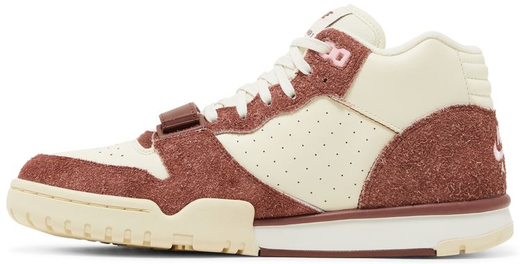Air Trainer 1 Valentines Day