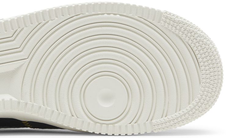 Nike Air Force 1 07 LV8 Multi Material