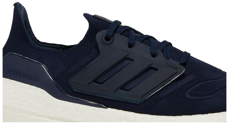 Adidas UltraBoost 22 Collegiate Navy