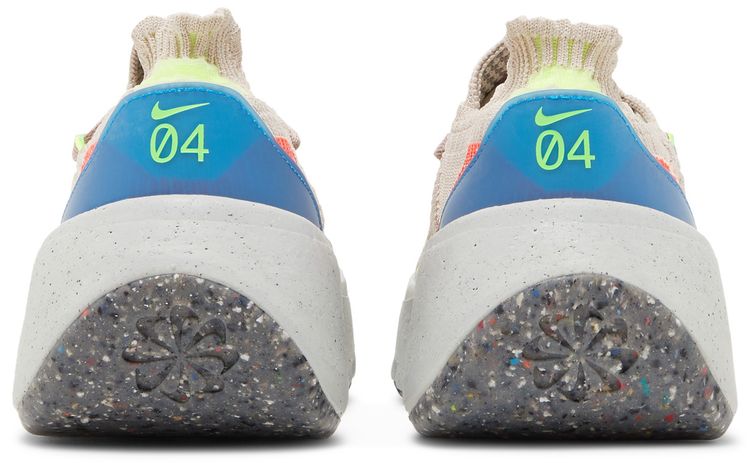 Nike Wmns Space Hippie 04 Cave Stone