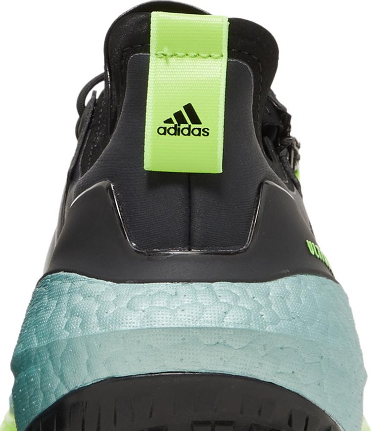 UltraBoost 21 GORE TEX Black Signal Green