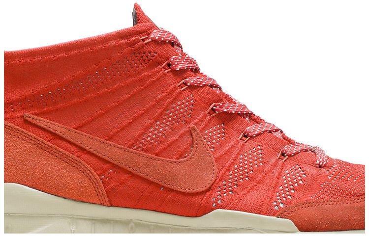 Nike Flyknit Trainer Chukka SFB Cinnabar