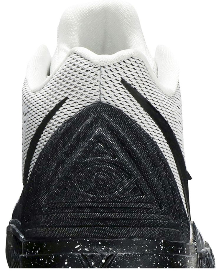 Nike Kyrie 5 EP Cookies and Cream