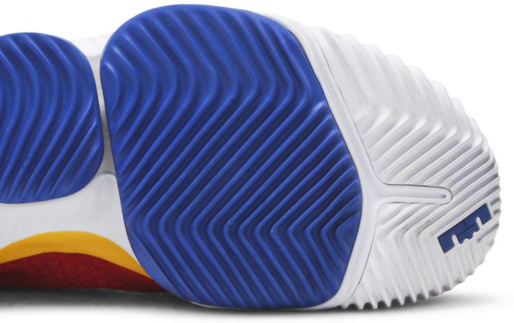 Nike LeBron 16 Low SuperBron