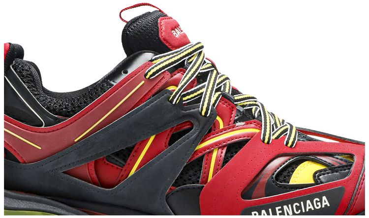 Balenciaga Track Sneaker Bordeaux