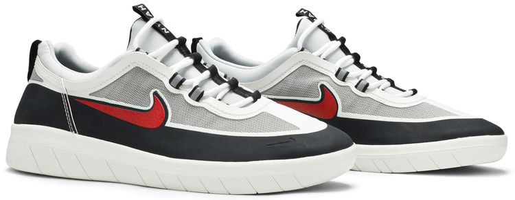 Nyjah Free 20 SB Spiridon