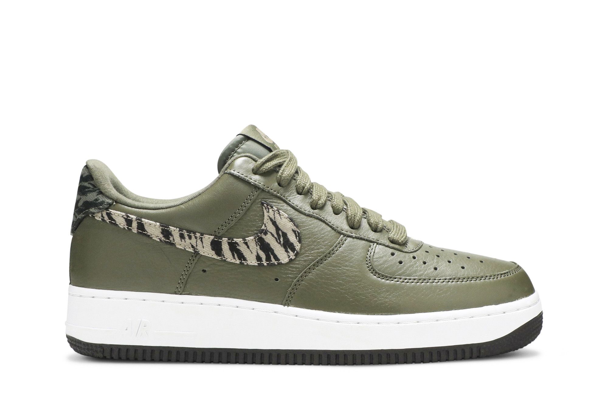 Nike air force 1 cheap tiger camo