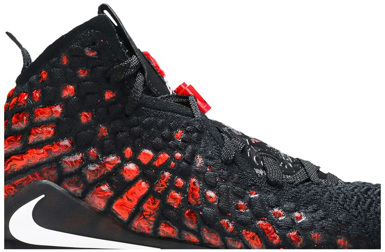 Nike LeBron 17 Infrared VI