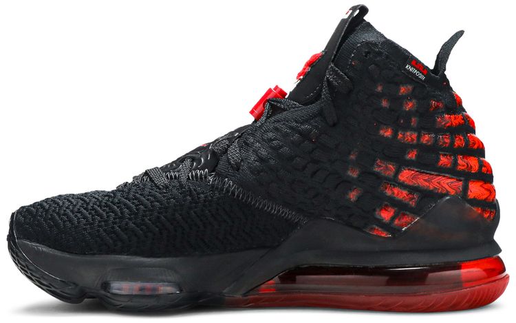 Nike LeBron 17 Infrared VI