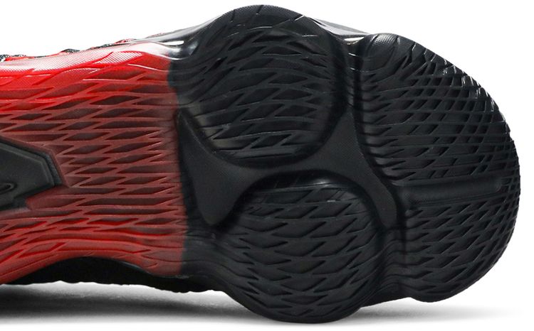 Nike LeBron 17 Infrared VI