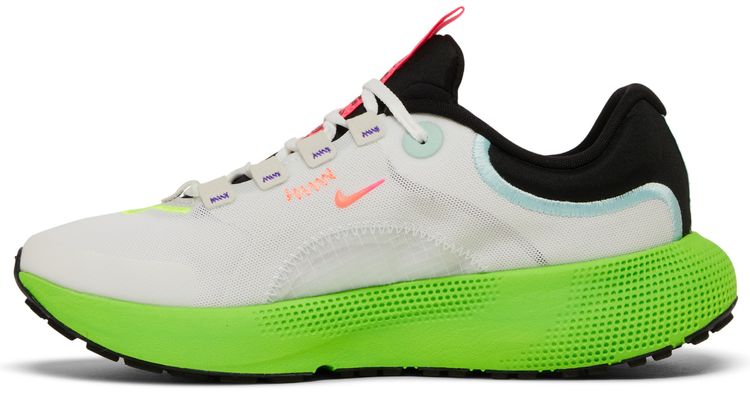 Nike Wmns React Escape Run White Volt