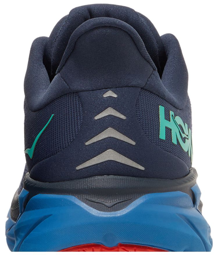 HOKA Clifton 8 Outer Space