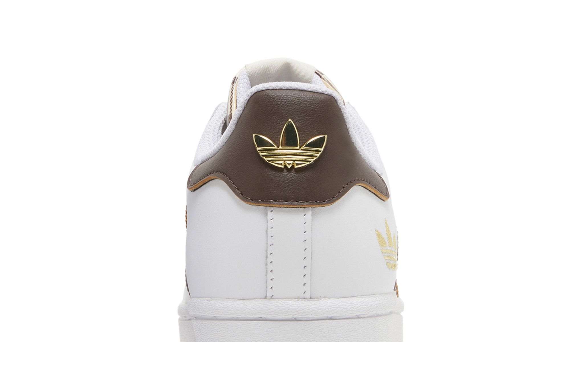 Nike superstar khaki 2025