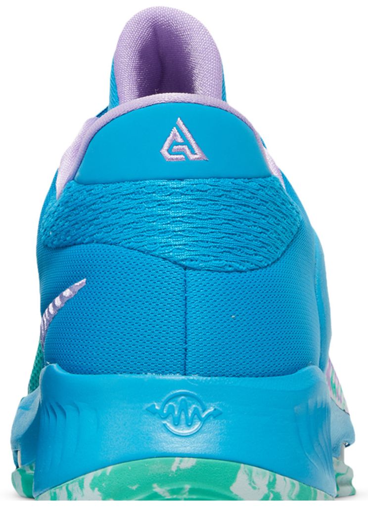 Zoom Freak 4 Birthstone