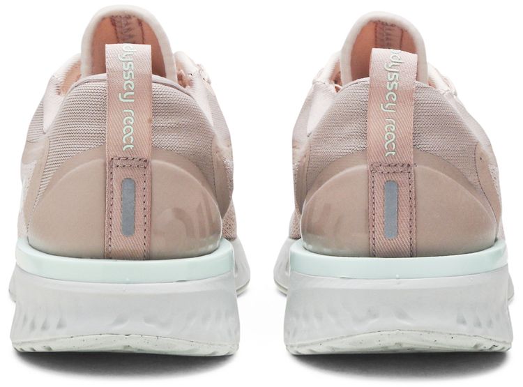 Nike Wmns Odyssey React Arctic Pink