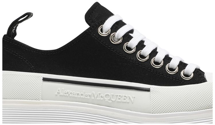 Alexander McQueen Wmns Tread Slick Lace Up Black White