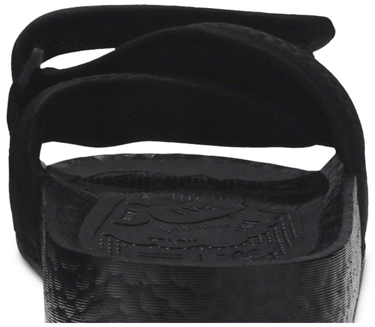 Pharrell x Boost Slides Triple Black