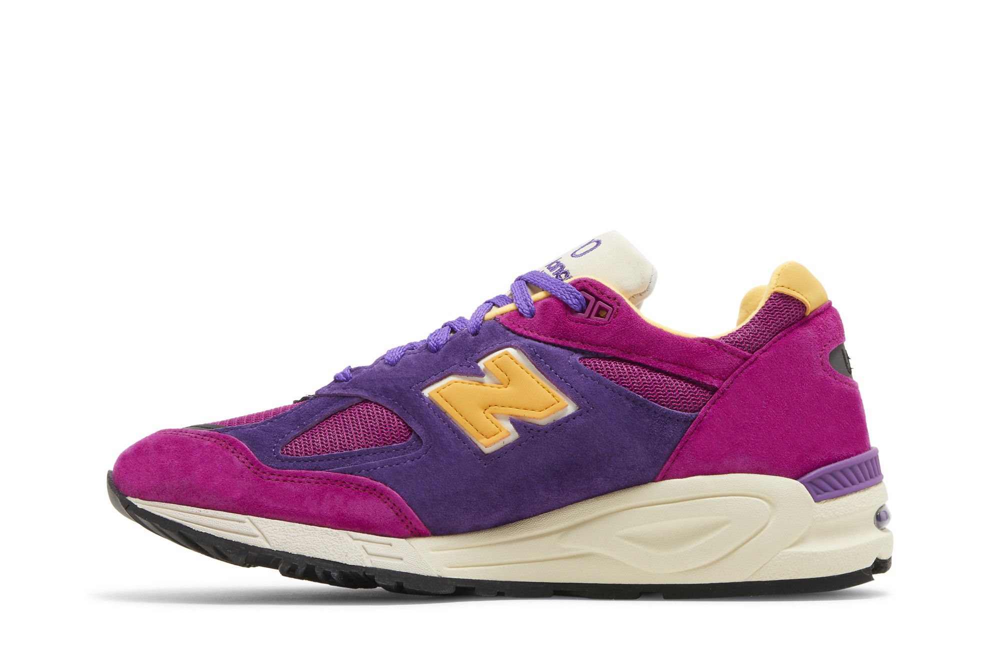 【後払い手数料無料】 Made 990v2 x Santis Teddy Buy in Yellow 'Purple USA 靴