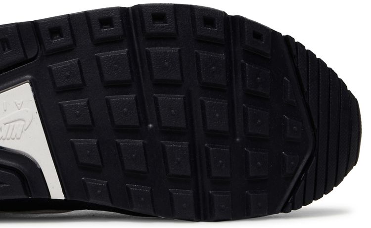 Nike Air Max IVO Obsidian