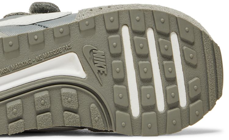 Nike MD Valian TD Particle Grey