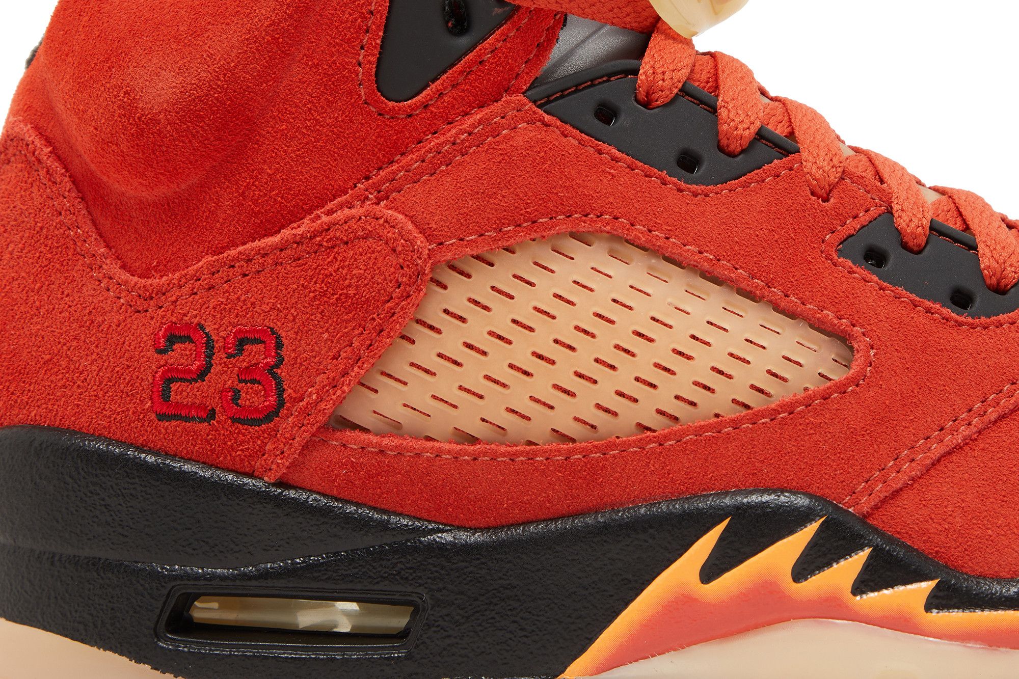 ウィメンズ Nike Air Jordan 5 Retro Dunk on Mars (W) スニダンで購入可｜Nike WMNS Air Jordan 5 