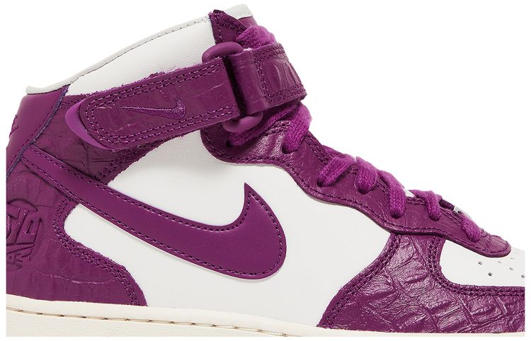 Nike Wmns Air Force 1 07 Mid Tokyo 2003