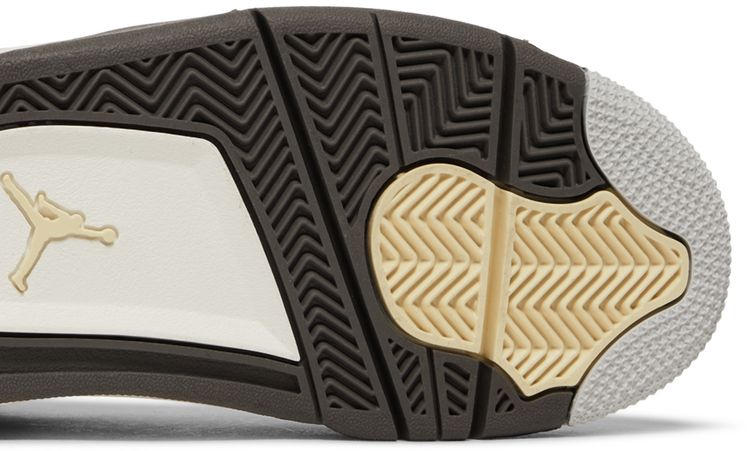 Air Jordan 4 Retro SE Craft GS Photon Dust