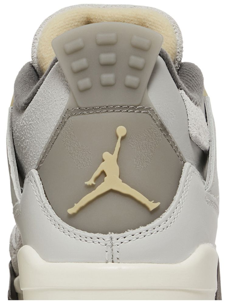 Air Jordan 4 Retro SE Craft GS Photon Dust