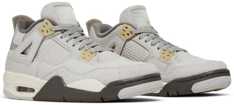 Air Jordan 4 Retro SE Craft GS Photon Dust