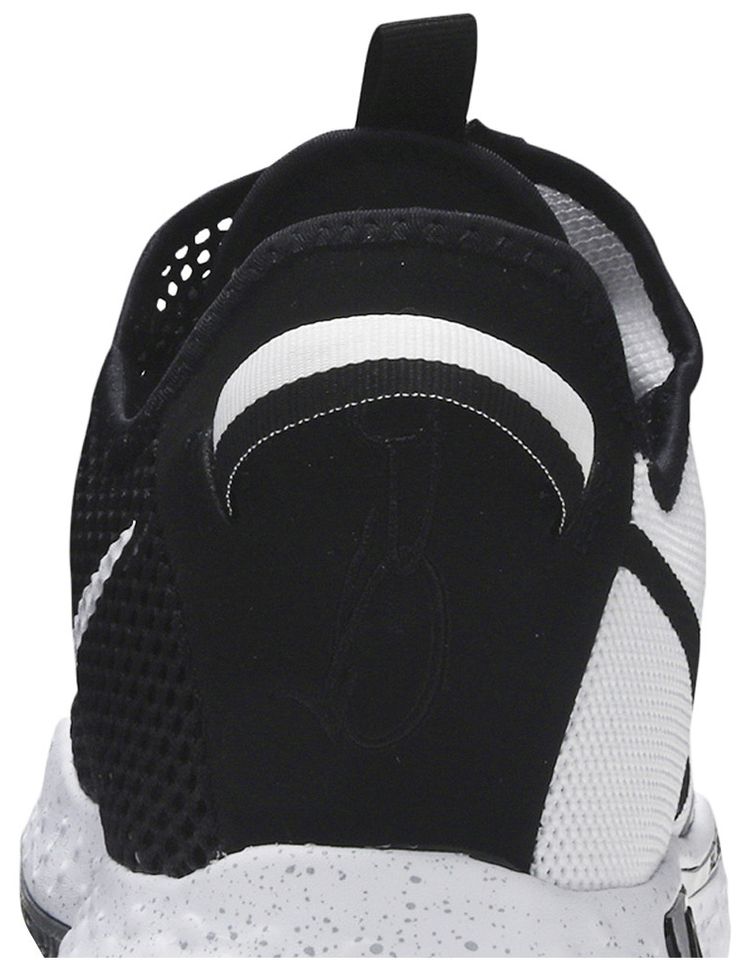 Nike PG 4 Oreo
