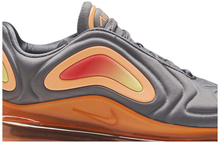 Nike Air Max 720 Fuel Orange