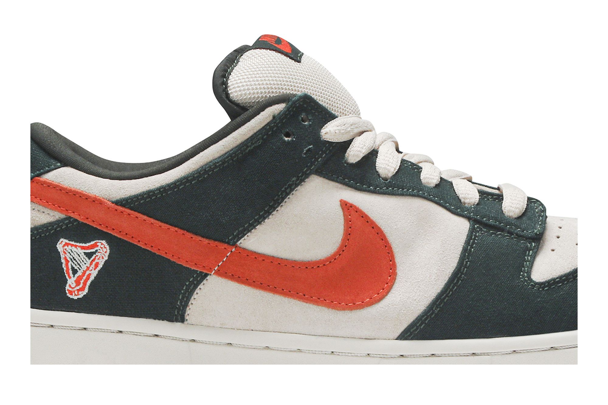 Size 7.0 Dunk Low Pro SB Eire