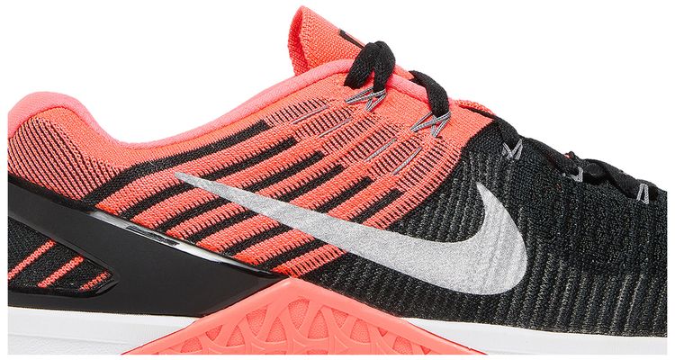 Nike Wmns Metcon DSX Flyknit