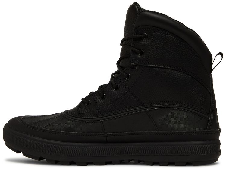 Nike Woodside 2 Triple Black