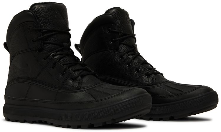 Nike Woodside 2 Triple Black