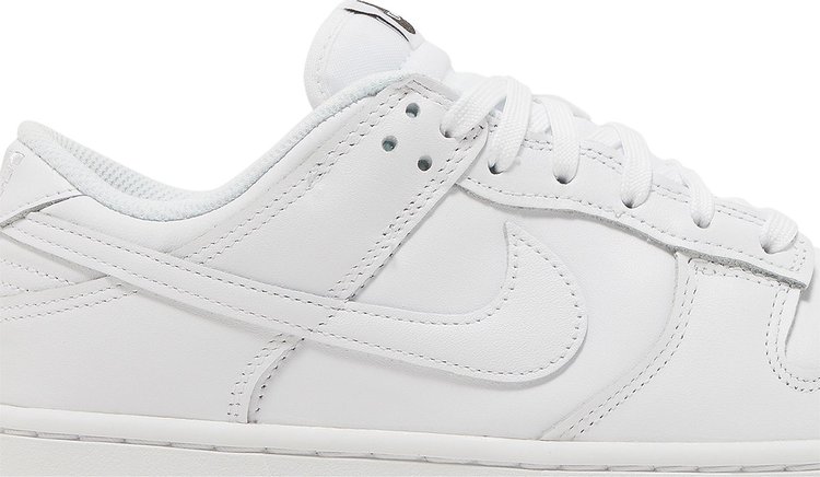 Wmns Dunk Low Triple White