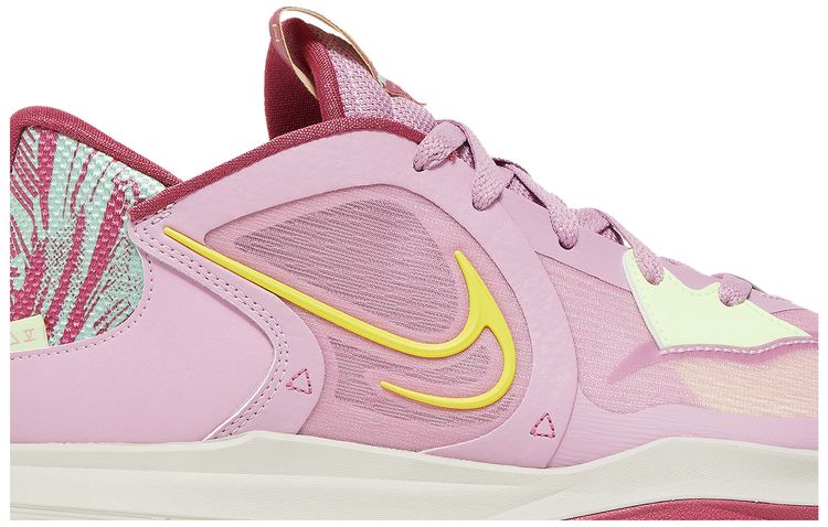 Nike Kyrie Low 5 EP Orchid Sample