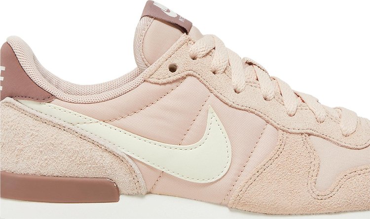 Wmns Internationalist Particle Beige Mauve