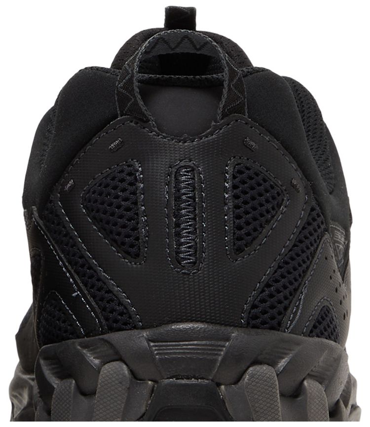 New Balance 610 Black Phantom