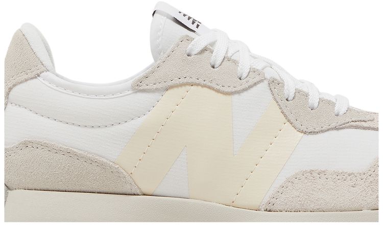 New Balance Wmns 327 Sea Salt