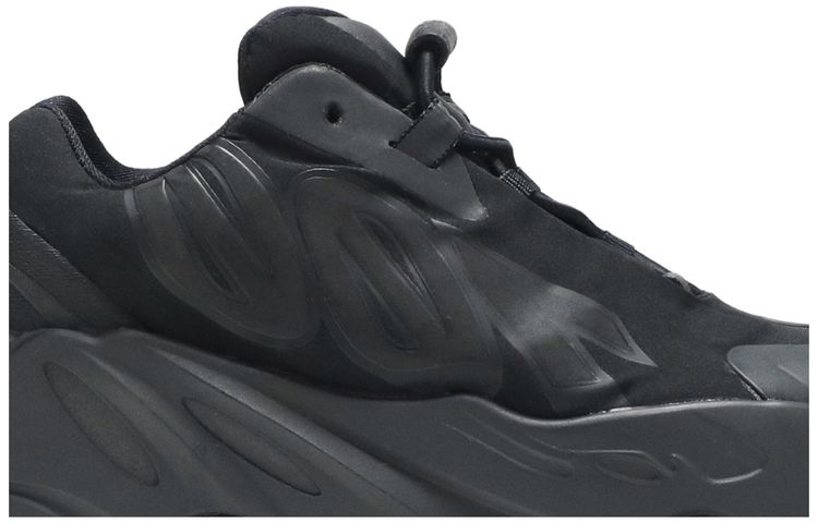 Adidas Yeezy Boost 700 MNVN Infants Triple Black