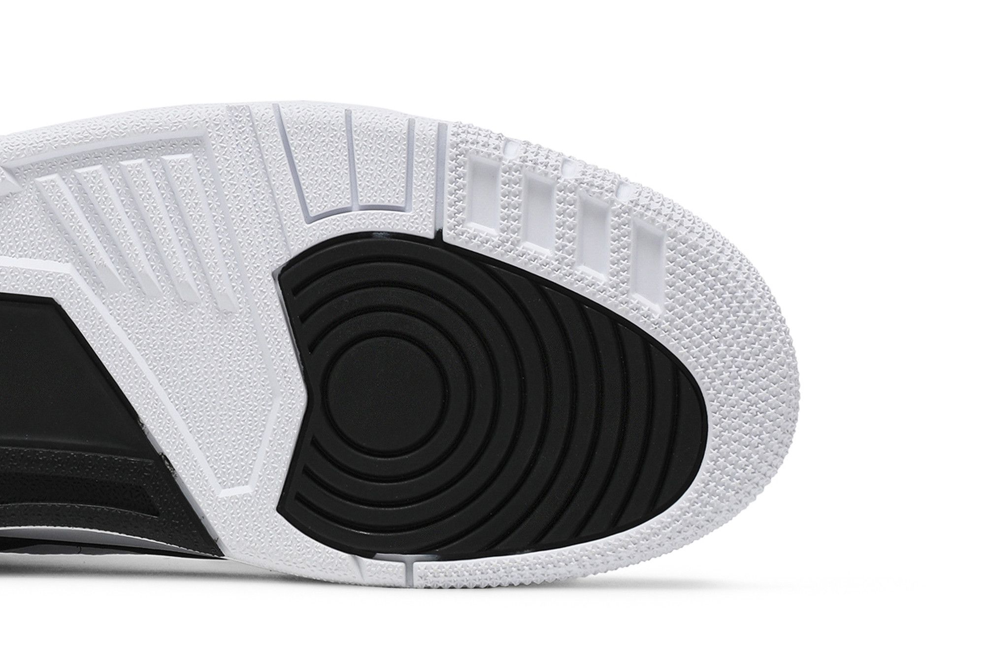 Buy Fragment Design x Air Jordan 3 Retro SP 'White' - DA3595