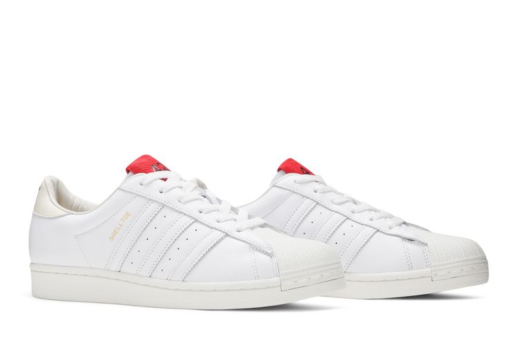 adidas gazelle silver green womens Adidas Superstar 82 (Core Black/Cloud White)  Bows and Arrows