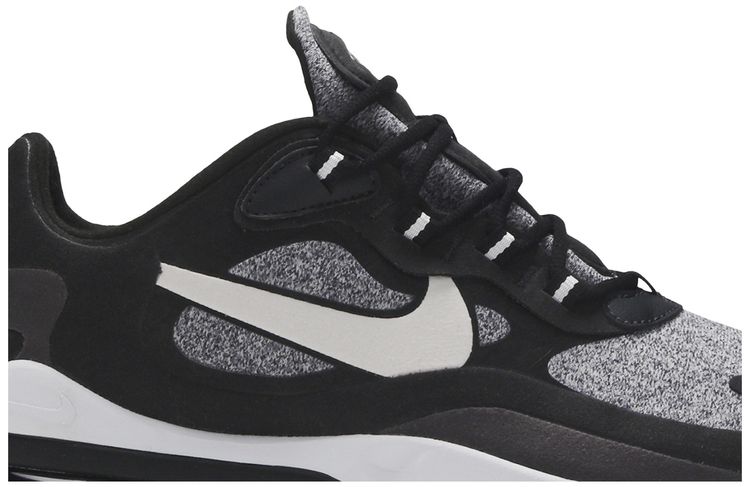 Nike Wmns Air Max 270 React Black