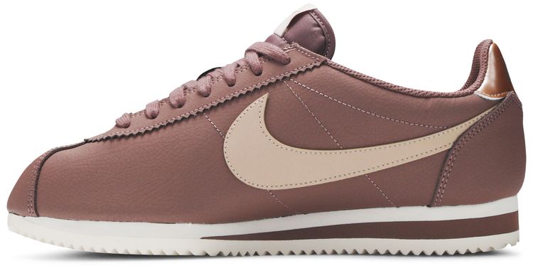 Nike Wmns Classic Cortez Leather Particle Beige