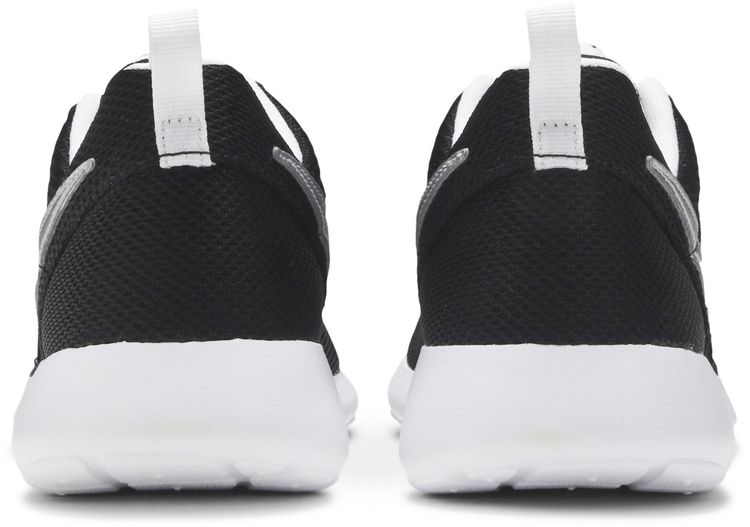 Nike Roshe One GS Black Metallic Silver